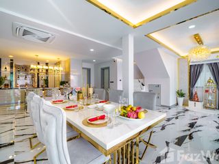 For sale 5 ベッドルーム villa in Bang Lamung, Chonburi