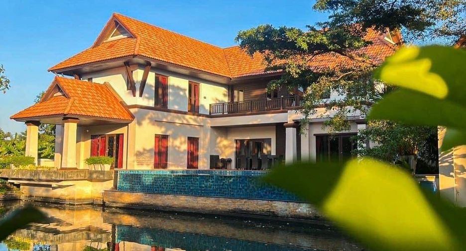 Villa en venta de 3 habitaciones en Bang Sao Thong, Samut Prakan