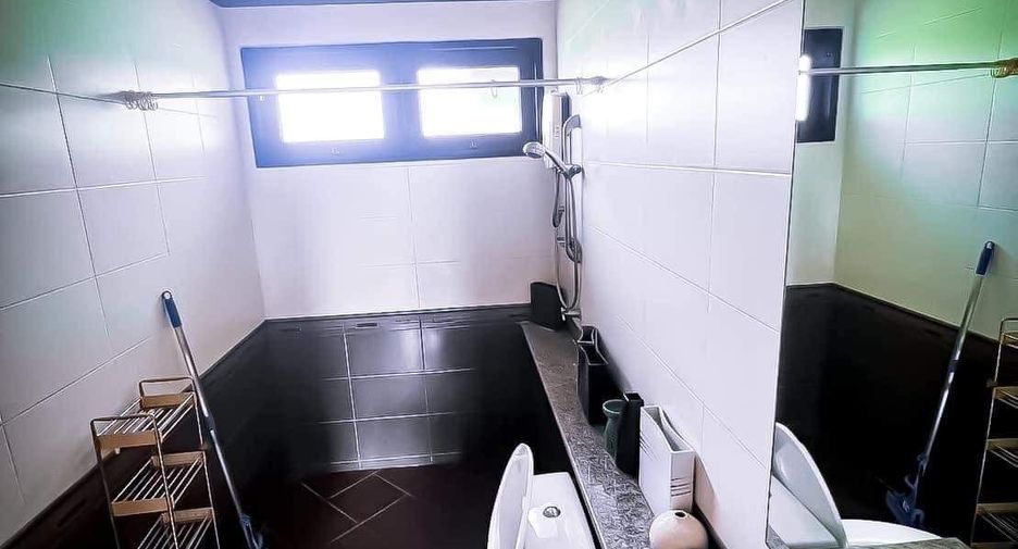Villa en venta de 3 habitaciones en Bang Sao Thong, Samut Prakan