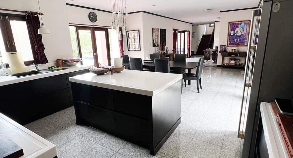Villa en venta de 3 habitaciones en Bang Sao Thong, Samut Prakan