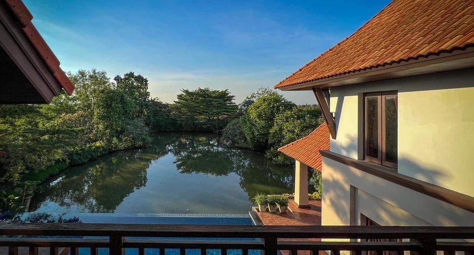 Villa en venta de 3 habitaciones en Bang Sao Thong, Samut Prakan