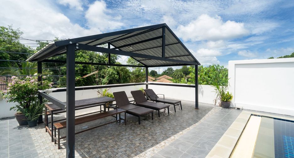For sale and for rent 3 bedrooms villa in Mueang Phuket, Phuket