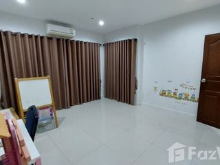 For sale 3 bedrooms house in Si Racha, Chonburi