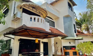 Villa en alquiler de 3 habitaciones en Bang Lamung, Chonburi