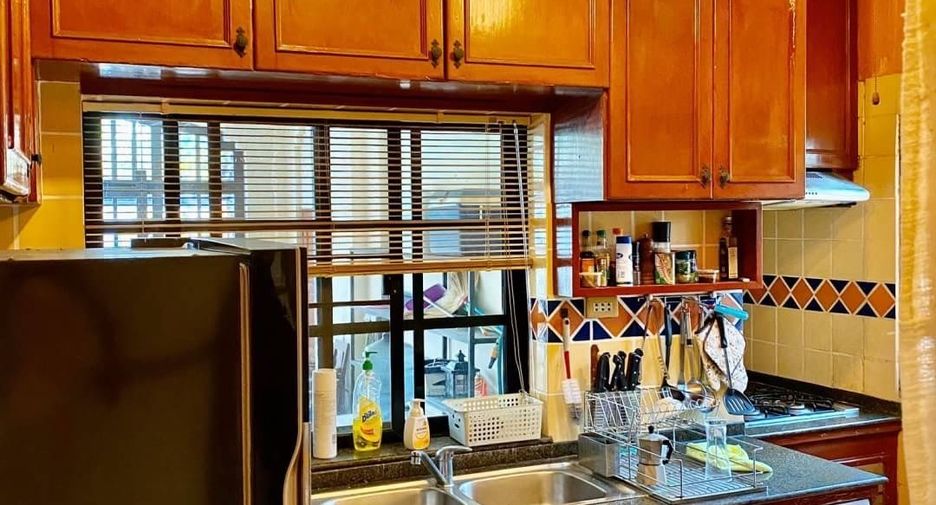 Villa en alquiler de 3 habitaciones en Bang Lamung, Chonburi