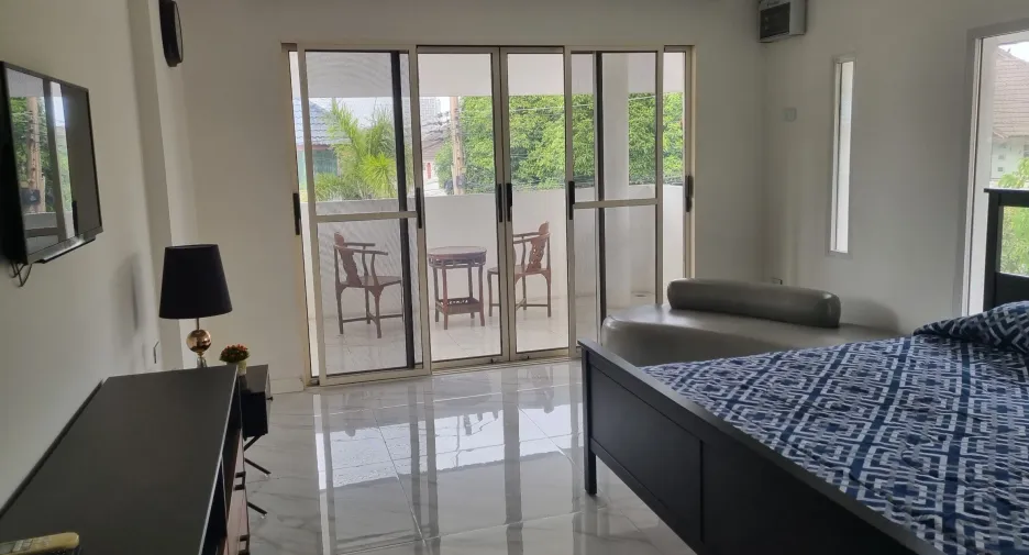 出租 4 卧室 独立屋 在 Bang Lamung, Chon Buri