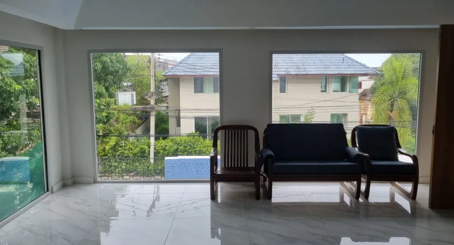 出租 4 卧室 独立屋 在 Bang Lamung, Chon Buri
