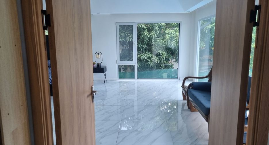出租 4 卧室 独立屋 在 Bang Lamung, Chon Buri
