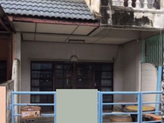 For sale 2 bedrooms townhouse in Sai Mai, Bangkok