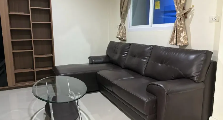 For rent 3 bedrooms townhouse in Mueang Phuket, Phuket