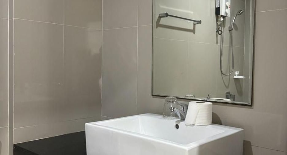 For rent 3 bedrooms townhouse in Mueang Phuket, Phuket
