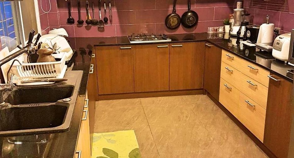 Продажа 6 спальни дом в Банг Ламунг, Чонбури