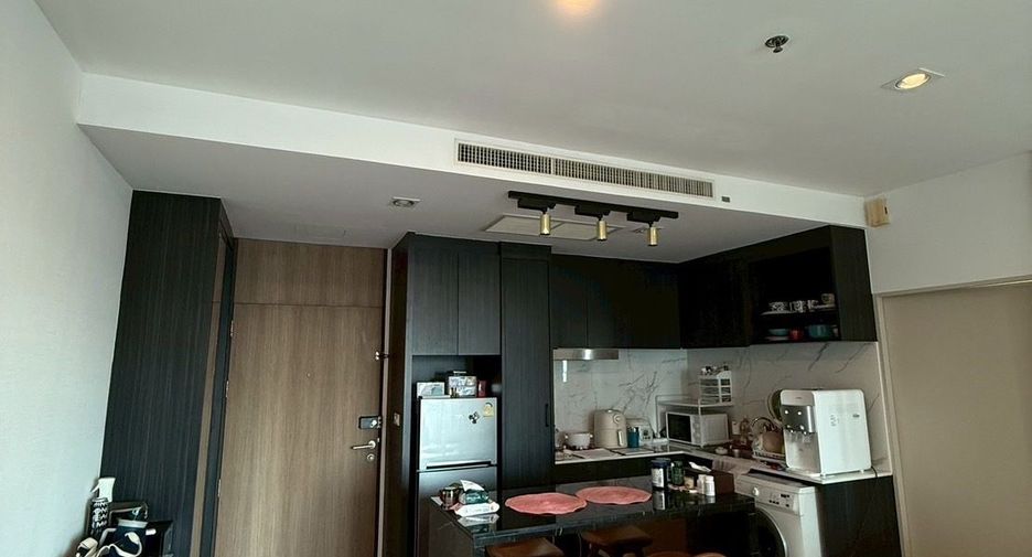 For sale 1 bed condo in Watthana, Bangkok