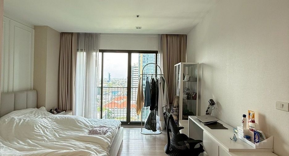 For sale 1 bed condo in Watthana, Bangkok