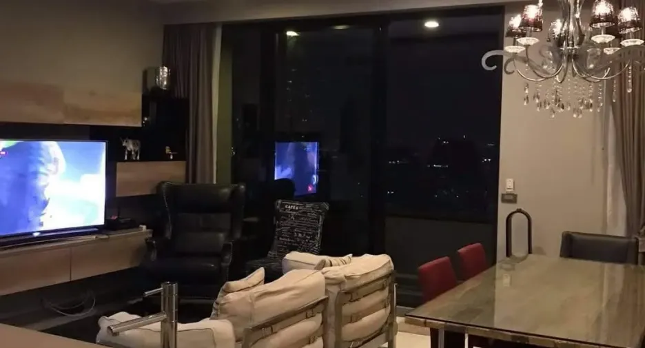 For sale and for rent 2 bedrooms condo in Bang Rak, Bangkok