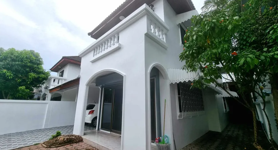 For rent 3 bedrooms house in Mueang Phuket, Phuket