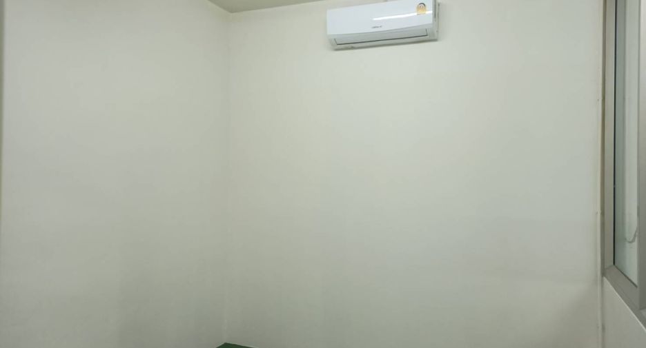 À louer studio maison à Bang Bua Thong, Nonthaburi