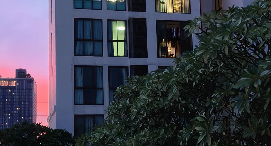 For sale 2 bedrooms condo in Chatuchak, Bangkok