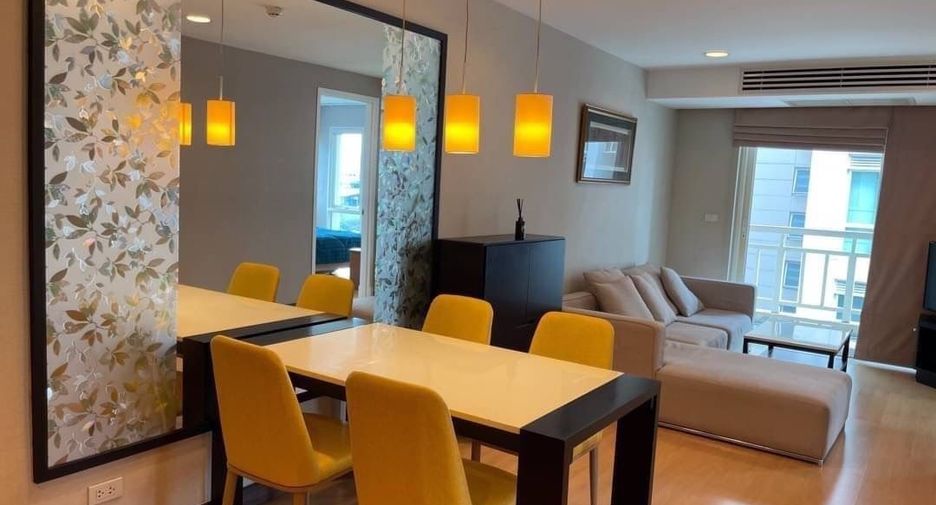 For rent 2 bedrooms condo in Sathon, Bangkok