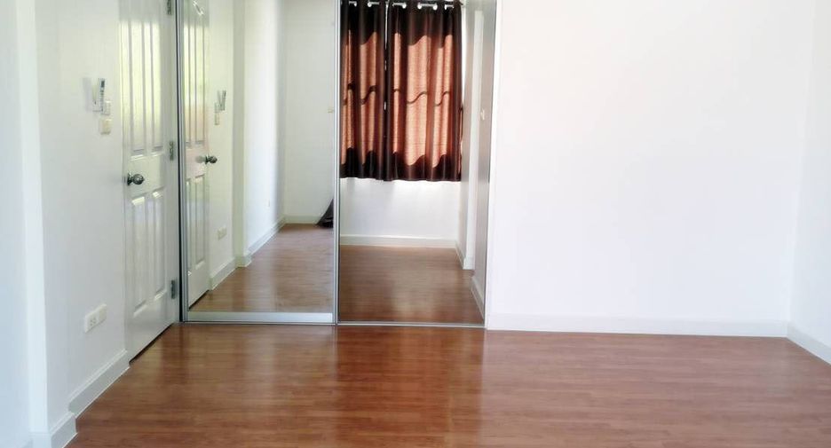 For sale and for rent 3 bedrooms house in Bang Phli, Samut Prakan