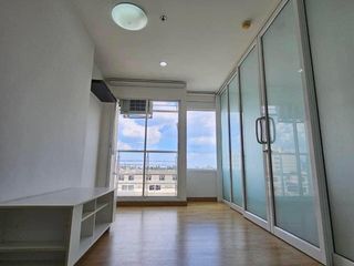 Продажа 1 кровать кондо в Пхаси Чароен, Бангкок