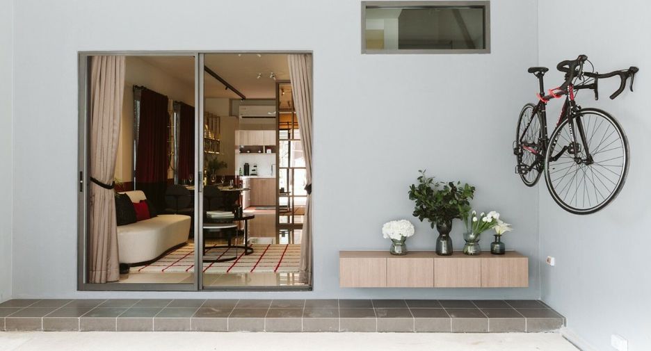 For sale 3 bedrooms townhouse in Bueng Kum, Bangkok