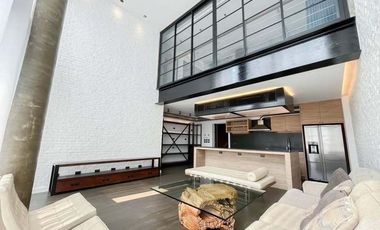 For sale 4 bedrooms condo in Watthana, Bangkok
