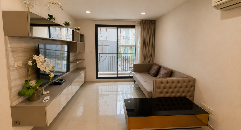 For sale 2 bedrooms condo in Khlong Toei, Bangkok