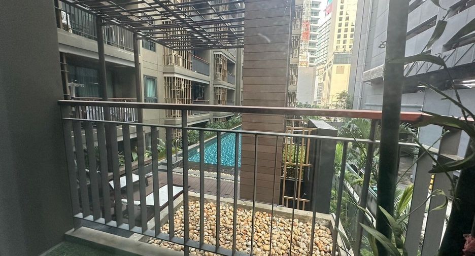For sale and for rent 2 bedrooms condo in Khlong Toei, Bangkok