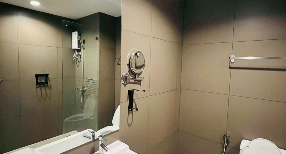 À vendre 1 chambre condo à Watthana, Bangkok