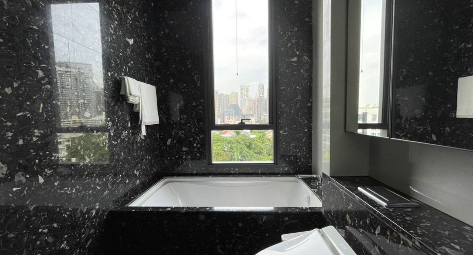 For sale and for rent 1 bed condo in Khlong Toei, Bangkok