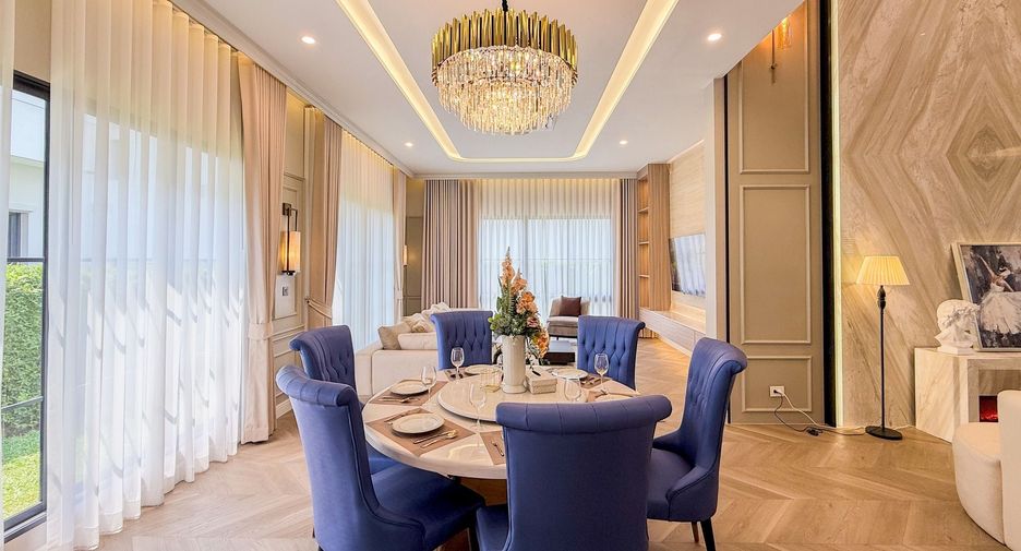 For sale and for rent 4 bedrooms house in Bang Kapi, Bangkok