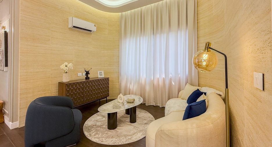 For sale and for rent 4 bedrooms house in Bang Kapi, Bangkok