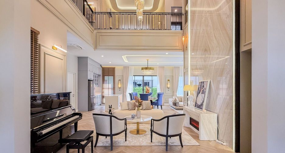 For sale and for rent 4 bedrooms house in Bang Kapi, Bangkok