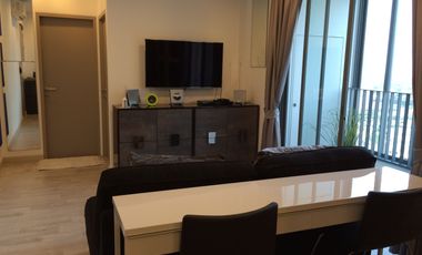 À vendre 2 chambres condo à Khlong Toei, Bangkok