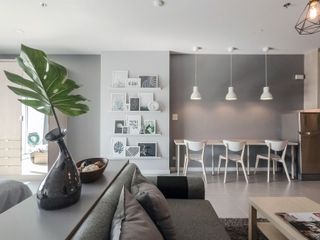 For sale and for rent studio condo in Yan Nawa, Bangkok