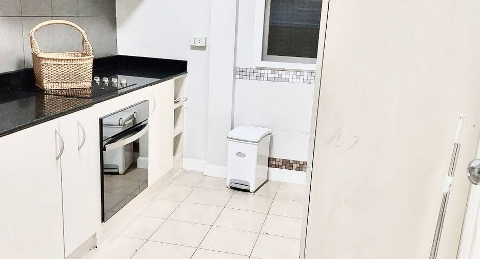 出售 和 出租 3 卧室 独立屋 在 Don Mueang, 曼谷