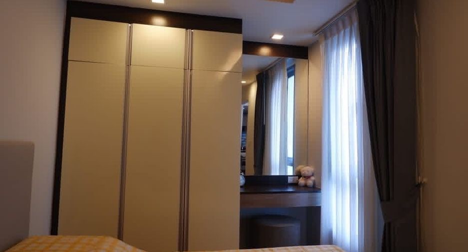 For sale 1 bed condo in Khlong Toei, Bangkok