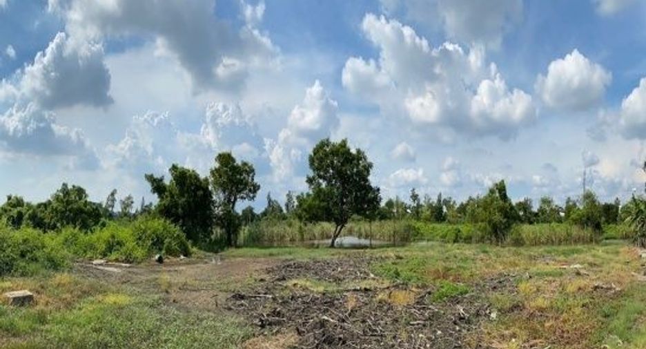 Продажа Участок в Mueang Samut Prakan, Самутпракан