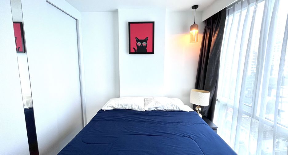 For sale 2 bedrooms condo in Watthana, Bangkok