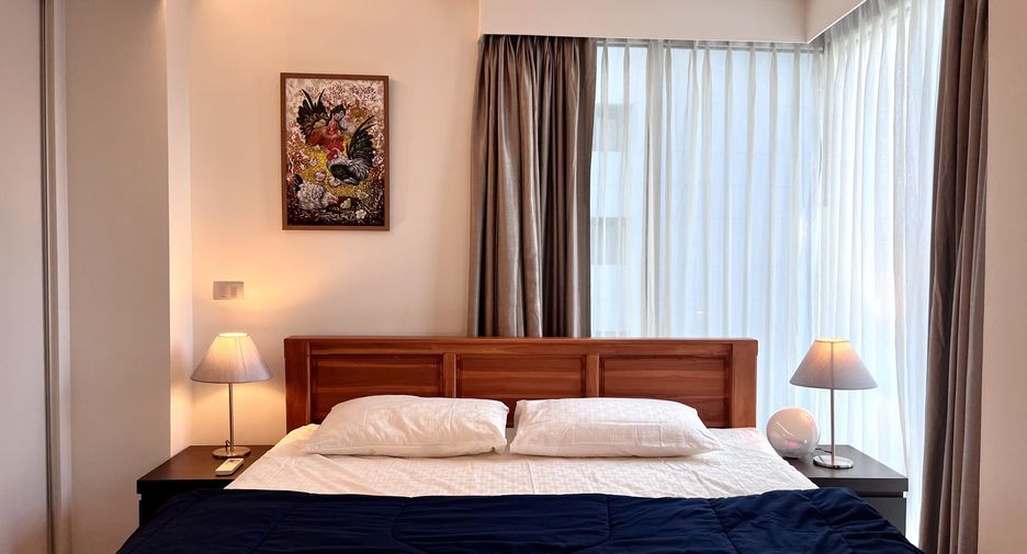 For sale 2 bedrooms condo in Watthana, Bangkok