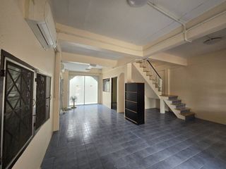 For sale and for rent 3 bedrooms townhouse in Bang Khen, Bangkok
