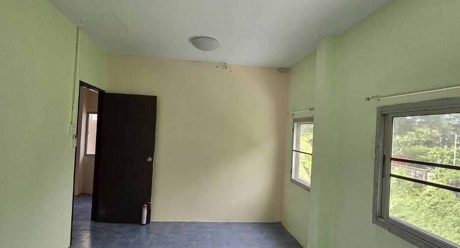 For sale and for rent 3 bedrooms townhouse in Bang Khen, Bangkok