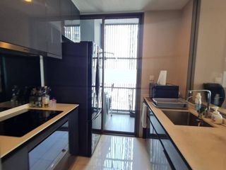 Condo en venta de 2 habitaciones en Khlong Toei, Bangkok