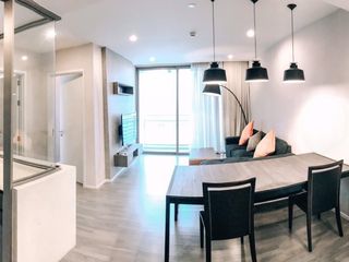 Condo en venta de 2 habitaciones en Khlong Toei, Bangkok