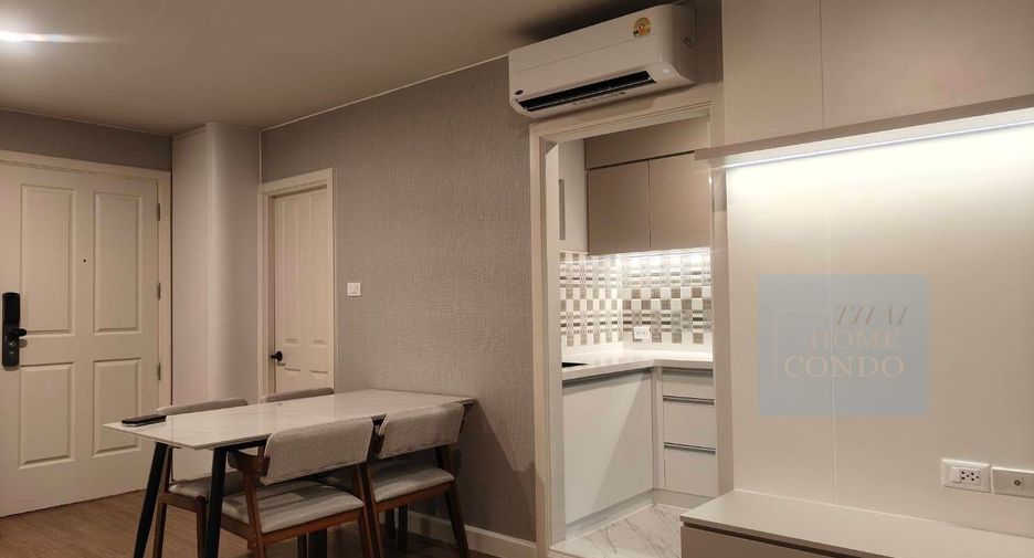 For sale 2 ベッドルーム condo in Huai Khwang, Bangkok