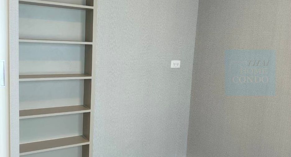 For sale 2 ベッドルーム condo in Huai Khwang, Bangkok