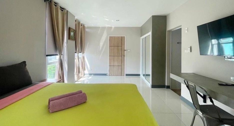 À vendre et à louer 44 chambres hôtel à Phra Khanong, Bangkok