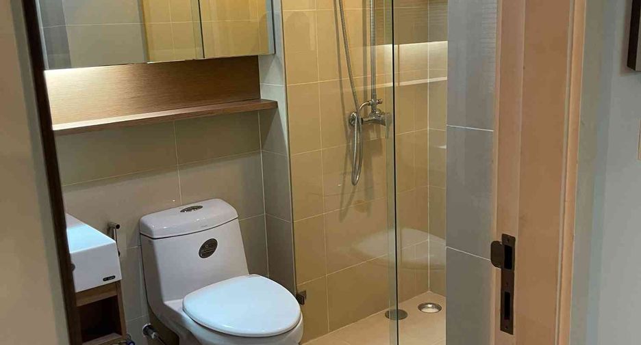 Продажа 1 кровать кондо в Щаттхана, Бангкок