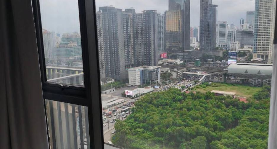 For sale and for rent 2 bedrooms condo in Huai Khwang, Bangkok